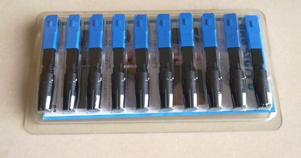 Fiber Optic Fast Connector SC APC UPC Quick Connector For FTTH Drop Cable Field Termination
