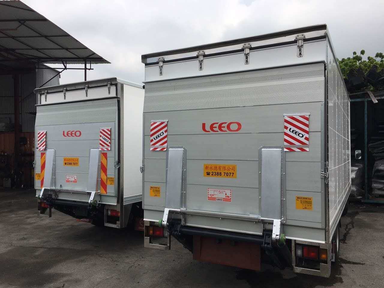Steel / Aluminum Tail Lift Hydraulic Equipment For Trucks Vans 1000kg Load Capacity