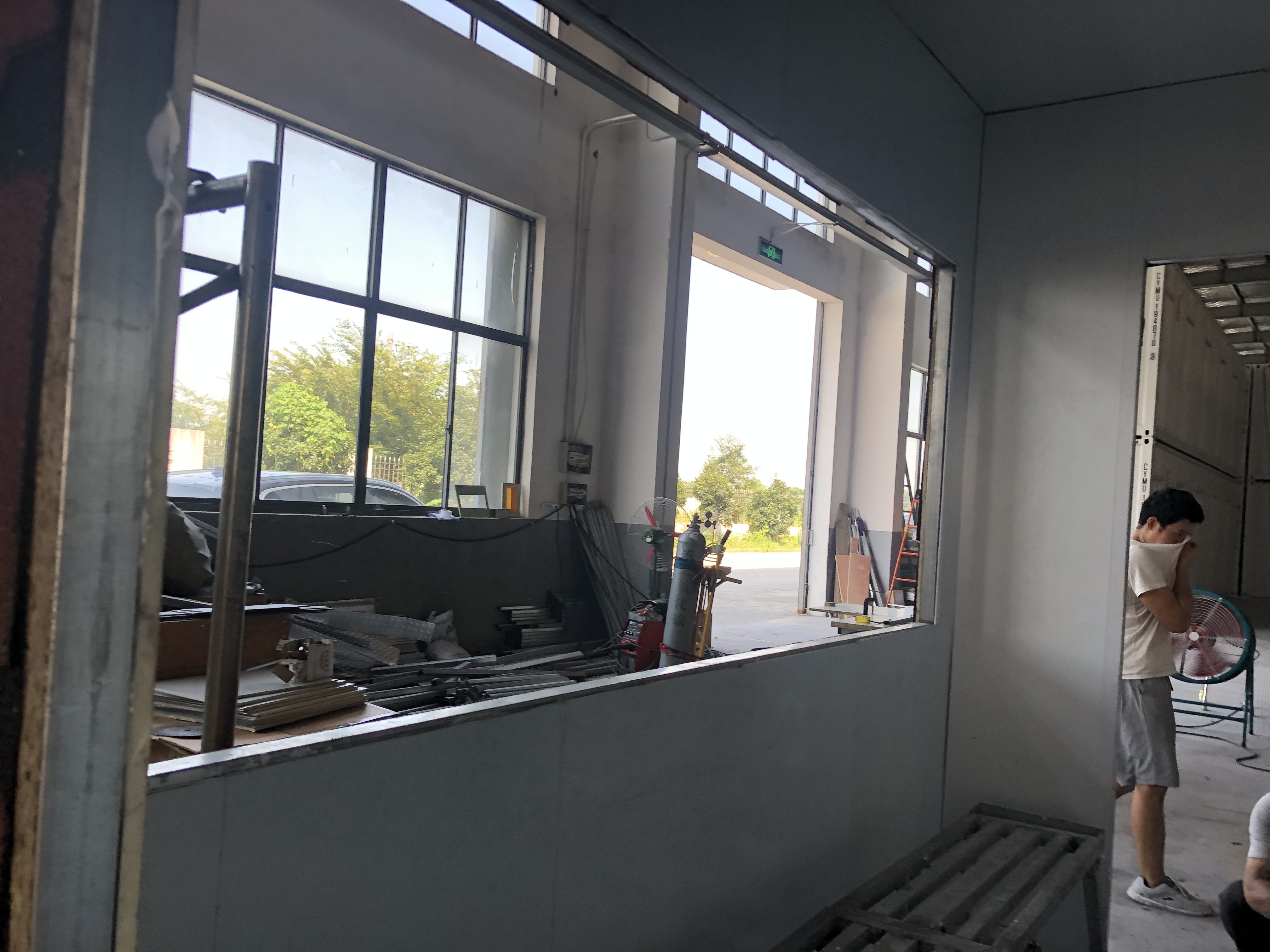 2 Rooms Double Layer Windows 10m2 Prefabricated Modular Toilets