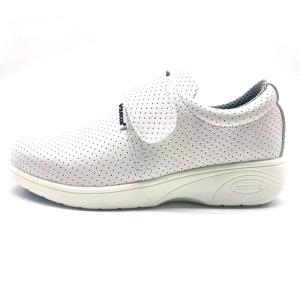 Quality White Nurse Safety Shoes Lightweight Breathable Steel Toe Shoes wholesale