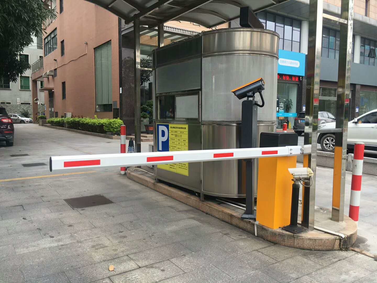 OEM 6m Traffic Barrier Gate