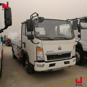 Quality Single Row 116HP Refueling Tank Truck HOWO Fuel Tank Truck wholesale