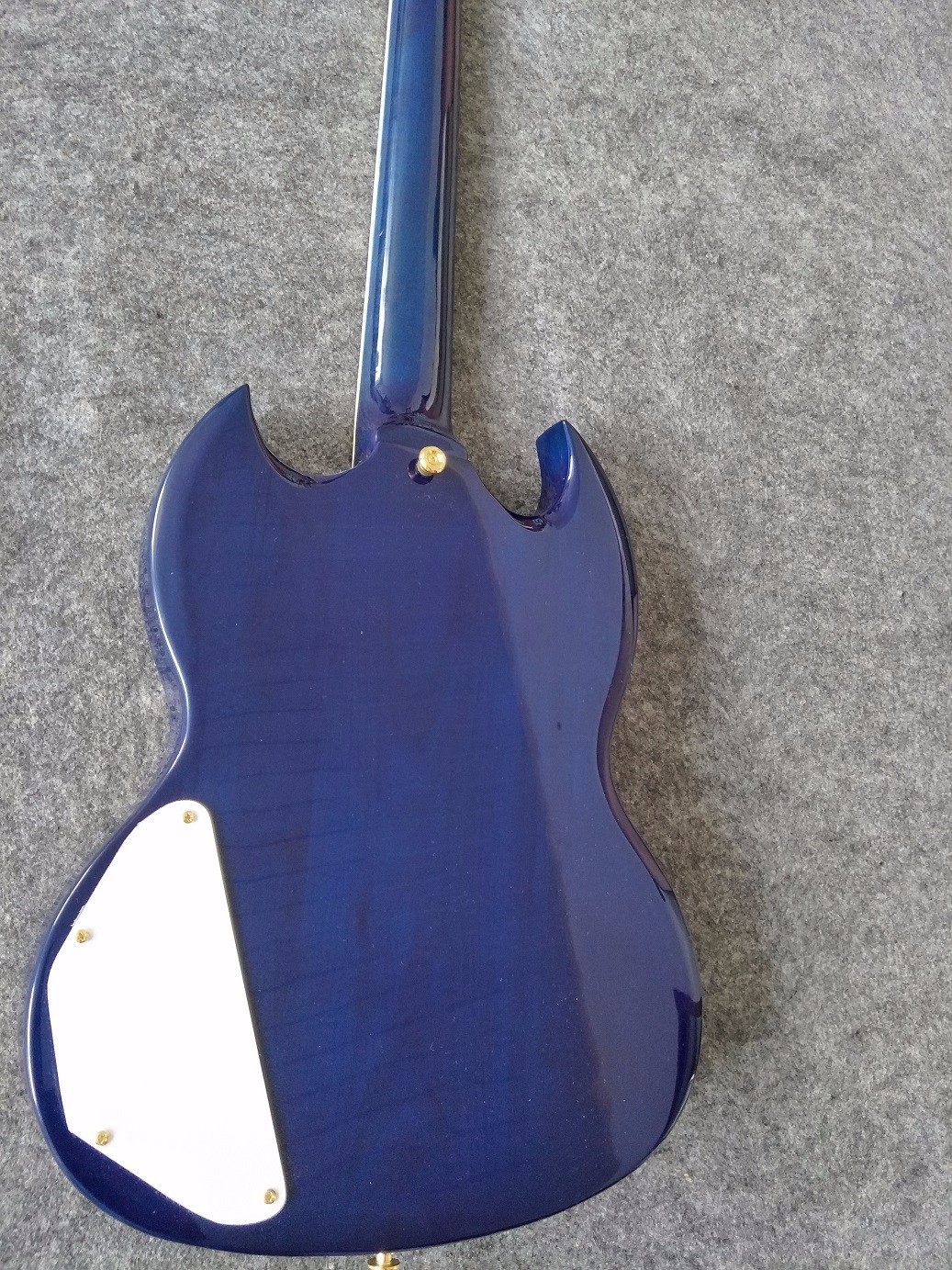 Gibson custom 2018 SG custom Figured TOP 3-pickup Electric Guitar