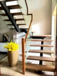 Straight Stringer Staircase VK02S Handrail: wooden Tread: Beech Balustrade: