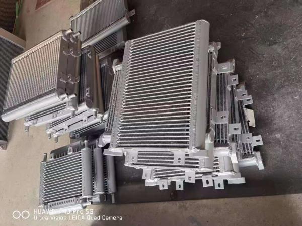Engine Parts 184 oil cooler 305.5 Radiator ES6H0.75 Water tank 420F Hydraulic