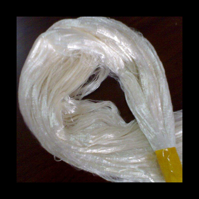 1.5D Synthetic Nylon Flock Tow White Soft With Anti Distortion