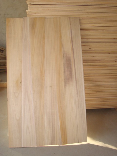 1220x2440mm Paulownia Lumber Customized to Meet Your Living Room Needs from Qingfa