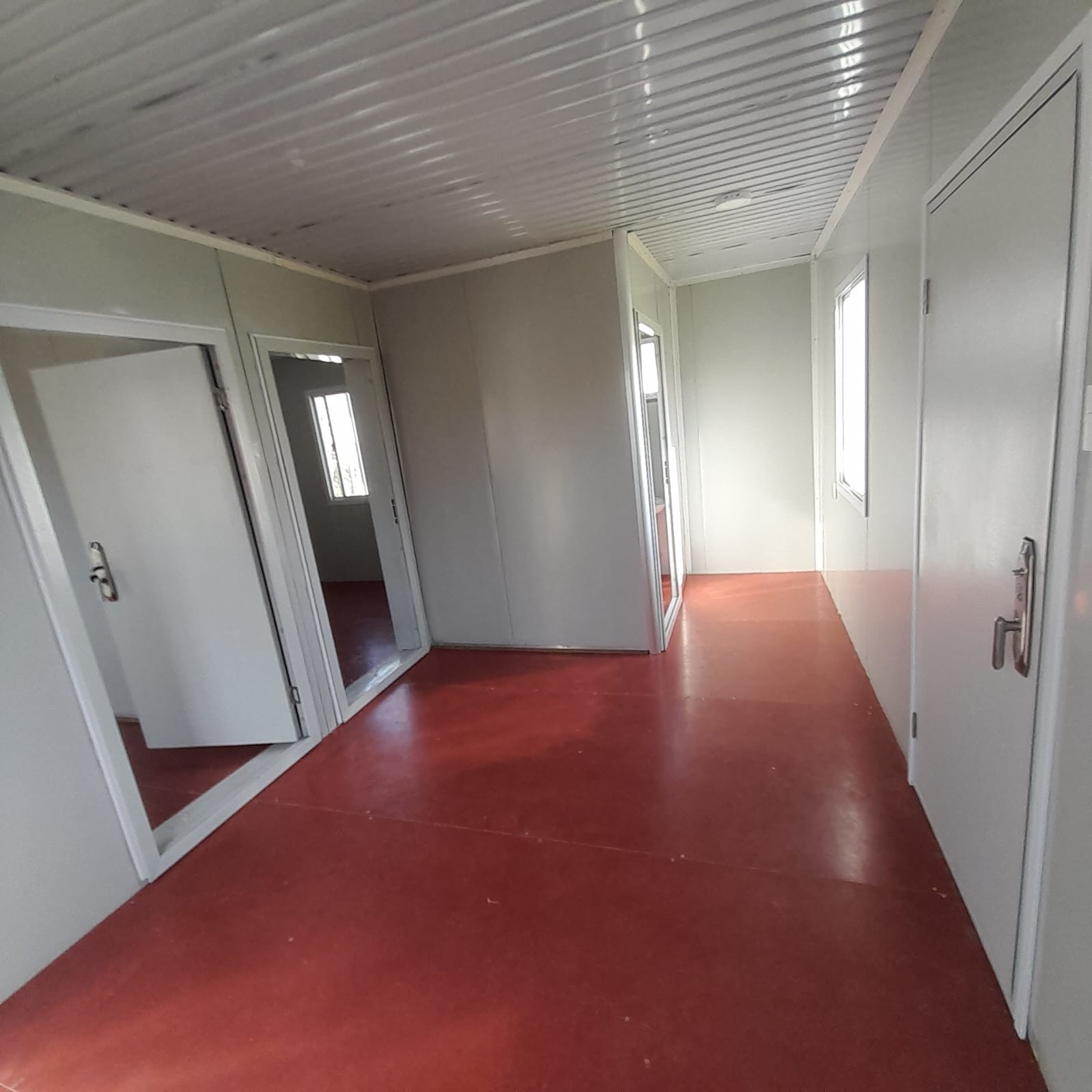 20ft 40ft Portable Site Office Container House Tiny Temporary Customized