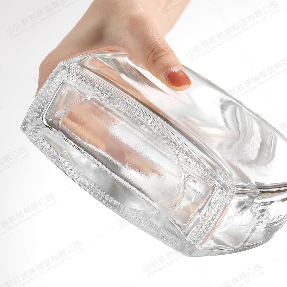 500ml Square Glass Wine Bottle with Cock Shaped Brandy Glass Empty
