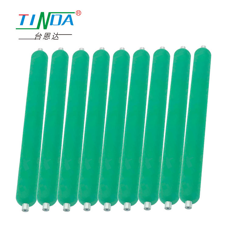 Customized Shape Rubber Roller For Electronics Manufacturing