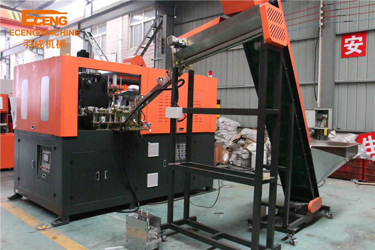 2 Cavity Automatic PET Blowing Machine Stretch To Make 2L Plastic Bottle
