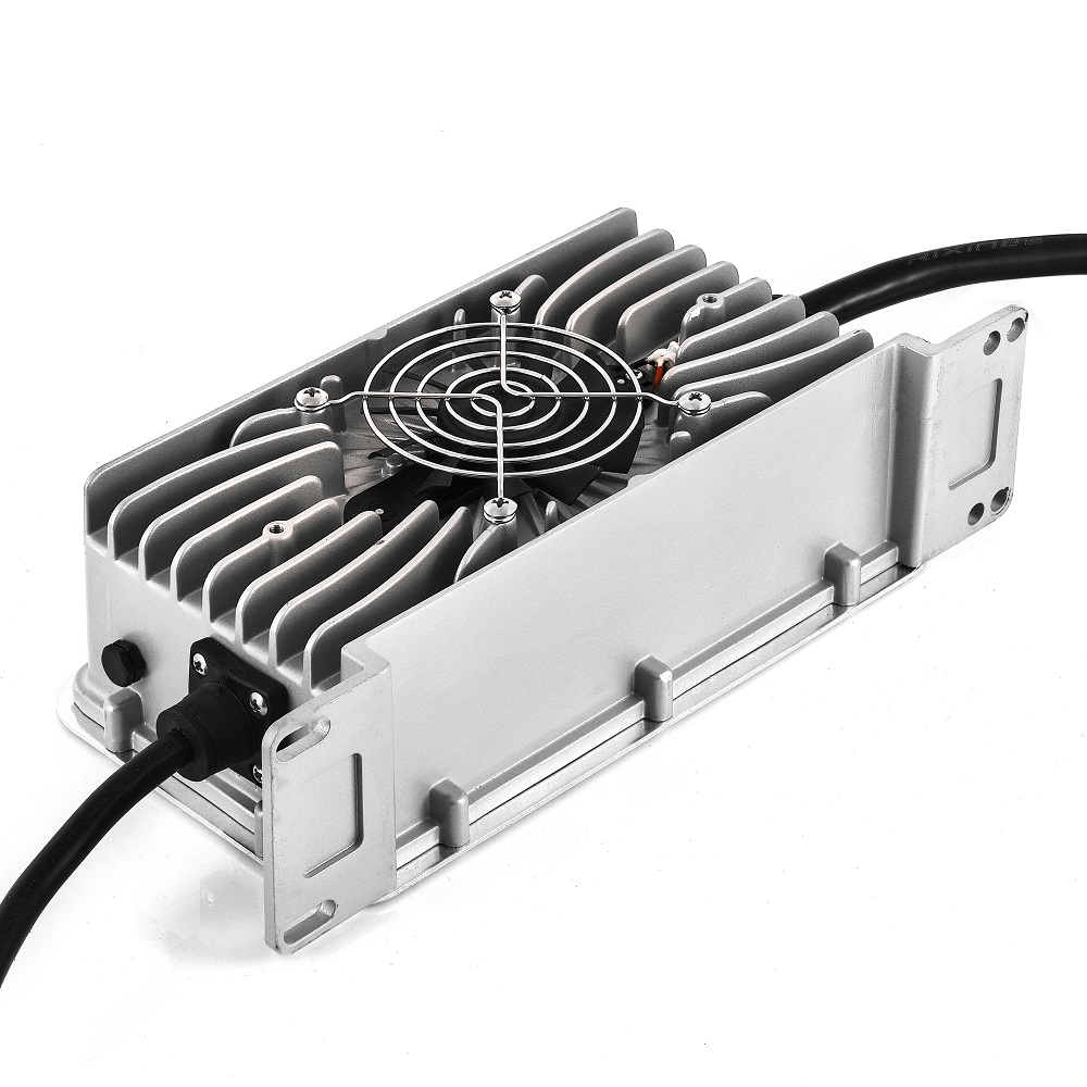 Waterproof 72V Li-Ion Battery Charger For Electric Motor 48V 15Amp 36V 48V 60V Compact