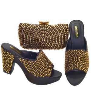 Quality Turkey or Dubai Ladies Hand Bags and Shoes Set in Italian Leather with 9.5CM Heel High wholesale