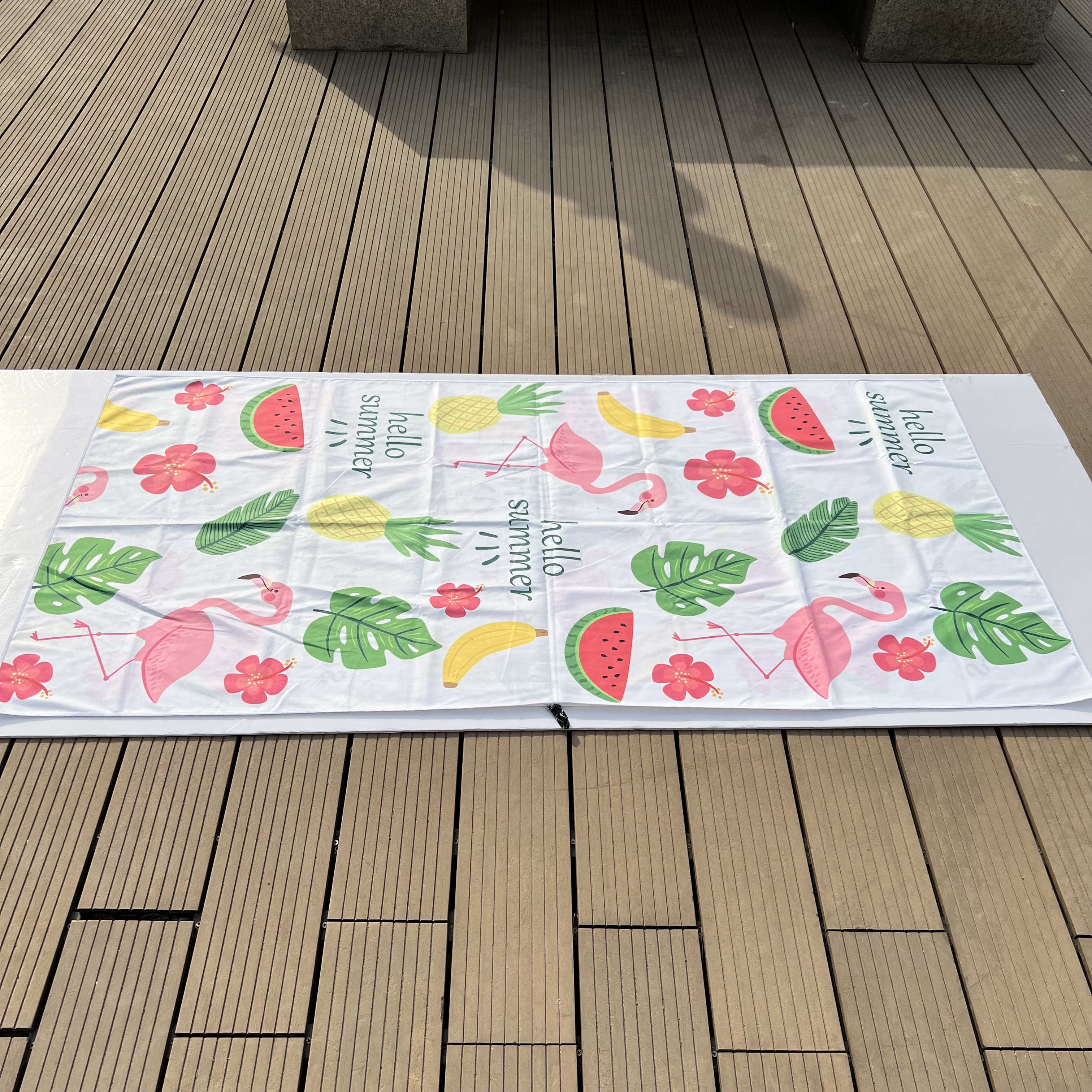 Customized logo microfiber beach towel factory direct