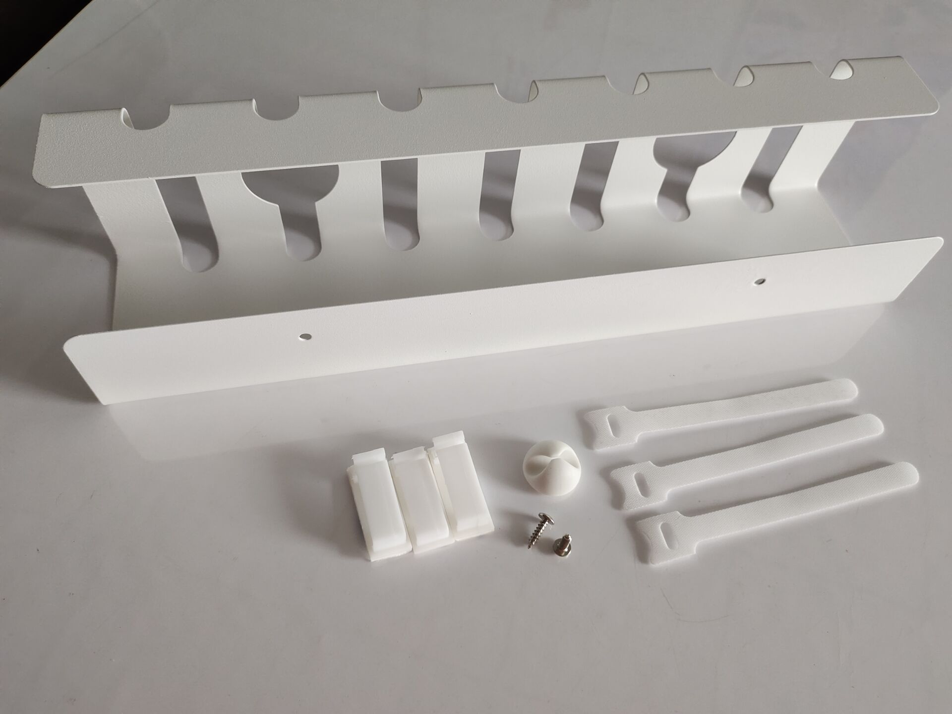Organize Power Strip Wires Under Desk with Flexible Single Tier Cable Management Tray