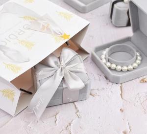 Quality Gray White Velvet Cardboard Gift Packaging Box Display For Jewelry Ring Necklace wholesale