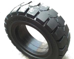 Quality 28x9-15 Industrial Forklift Tires Black Colour ISO Certification wholesale