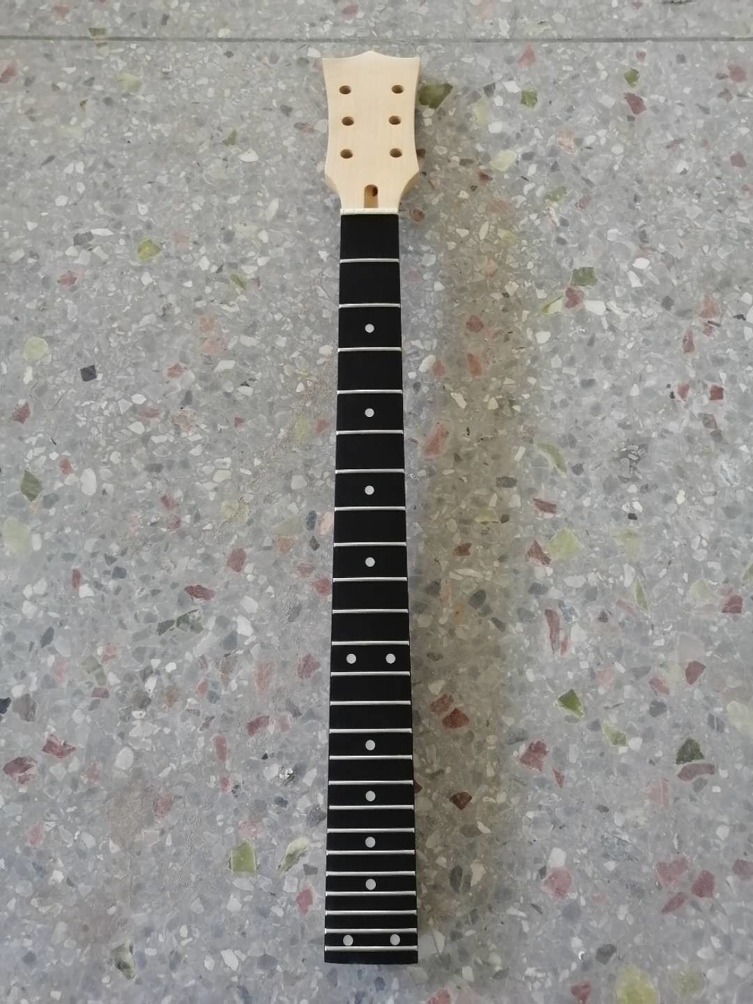 Custom Grand 22 Fret Roasted Maple Electric Guitar Neck for Handmade Tele Guitar Kits Gloss Finished with Bone Nut