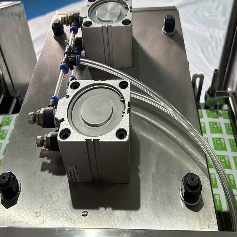 Touch Screen 4 Side Seal Packing Machine For 4 Lanes Military Compressed Biscuits