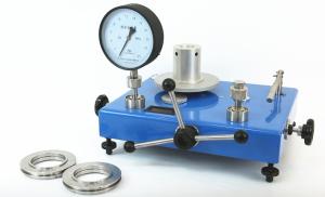 China 0.05 Stainless Steel 304 Deadweight Tester Calibration 36000psi on sale