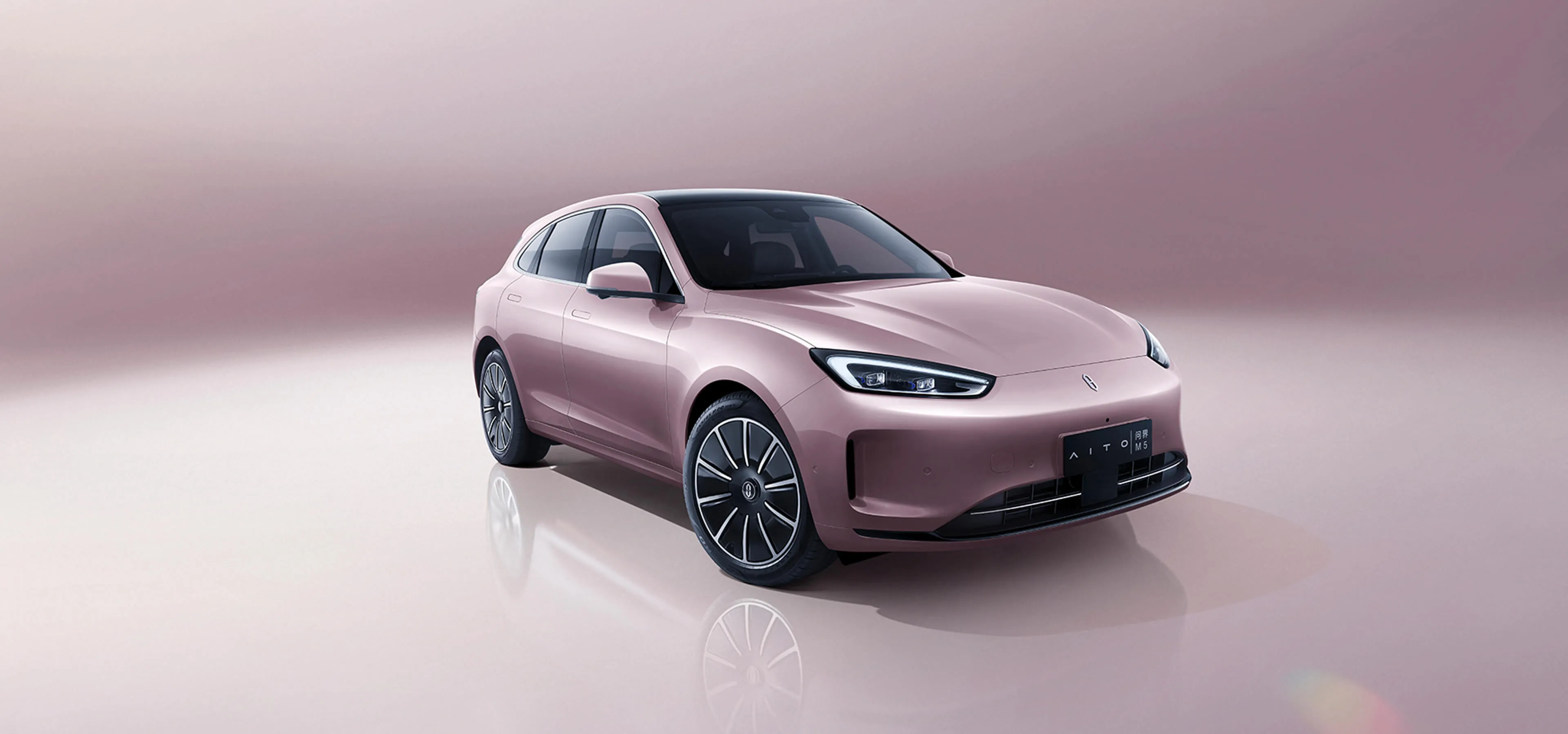 Good Energy City Electric Car Huawei Aito M5 4WD Suv Automotive Plug In Hybrid Fuel Electro Car with 0.75h Fast Charging