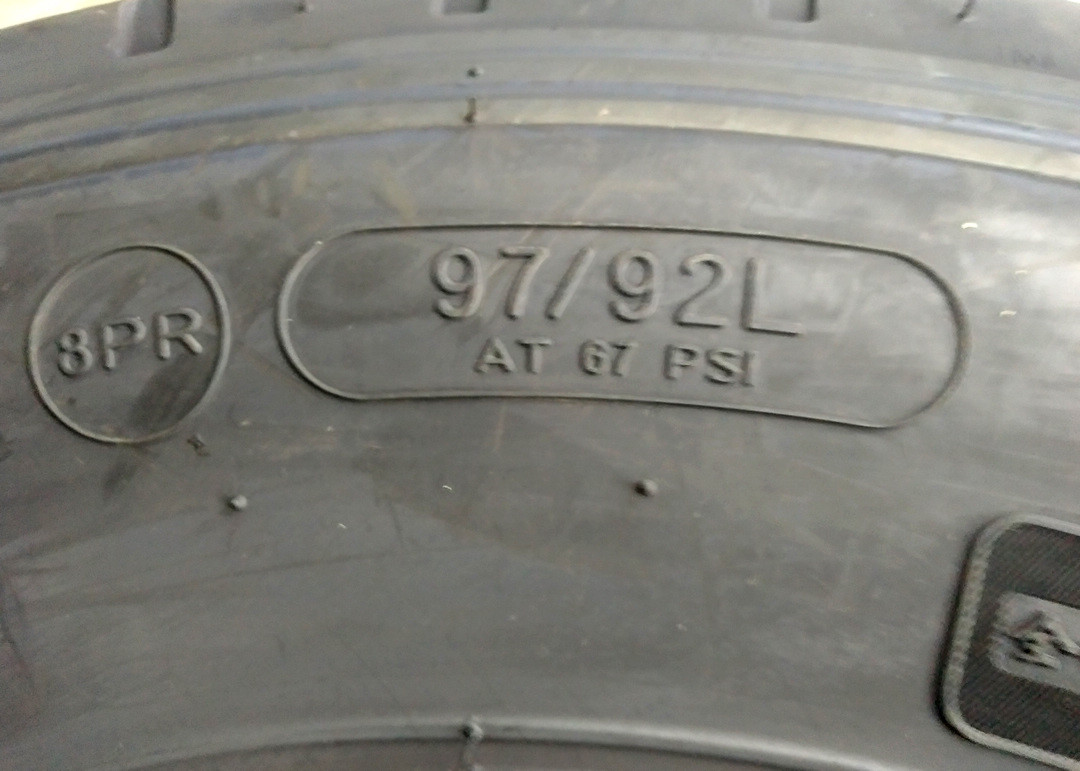 LT / ULT All Steel Radial Tires 6.00R15LT Size Excellent Grip Performance