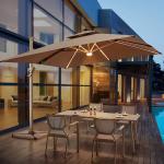 Outdoor Umbrella Patio Aluminium Garden Parasol Beach Umbrella with Mail