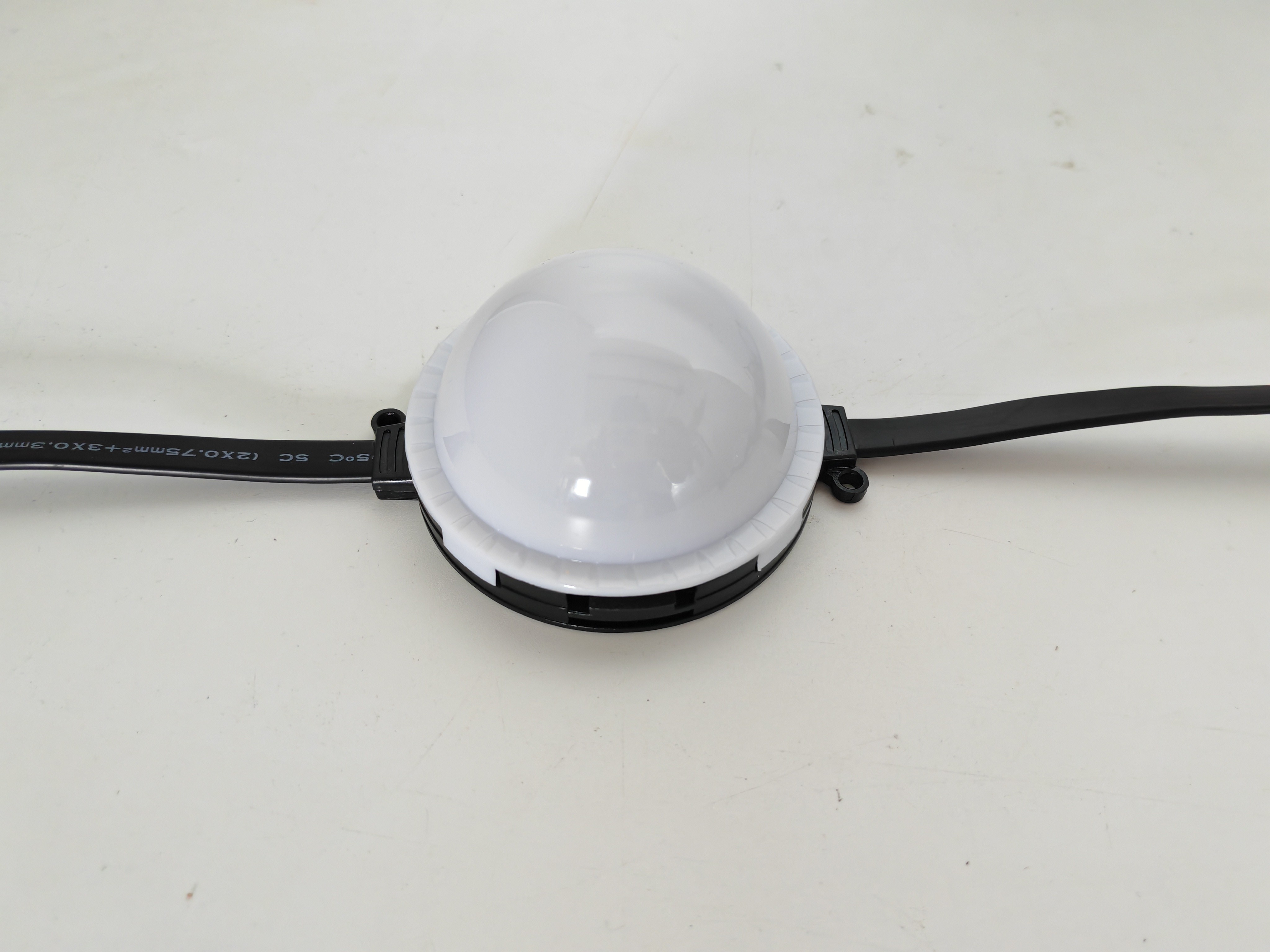 Factory Cheap Price Led Pixel Light Changing 40mm Controller Light Permanent Christmas Lighting