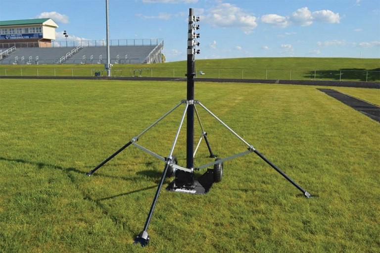 Sports Video Pole Mounted Camera System 30sf 9M With Manual Pan Tilt Endzone