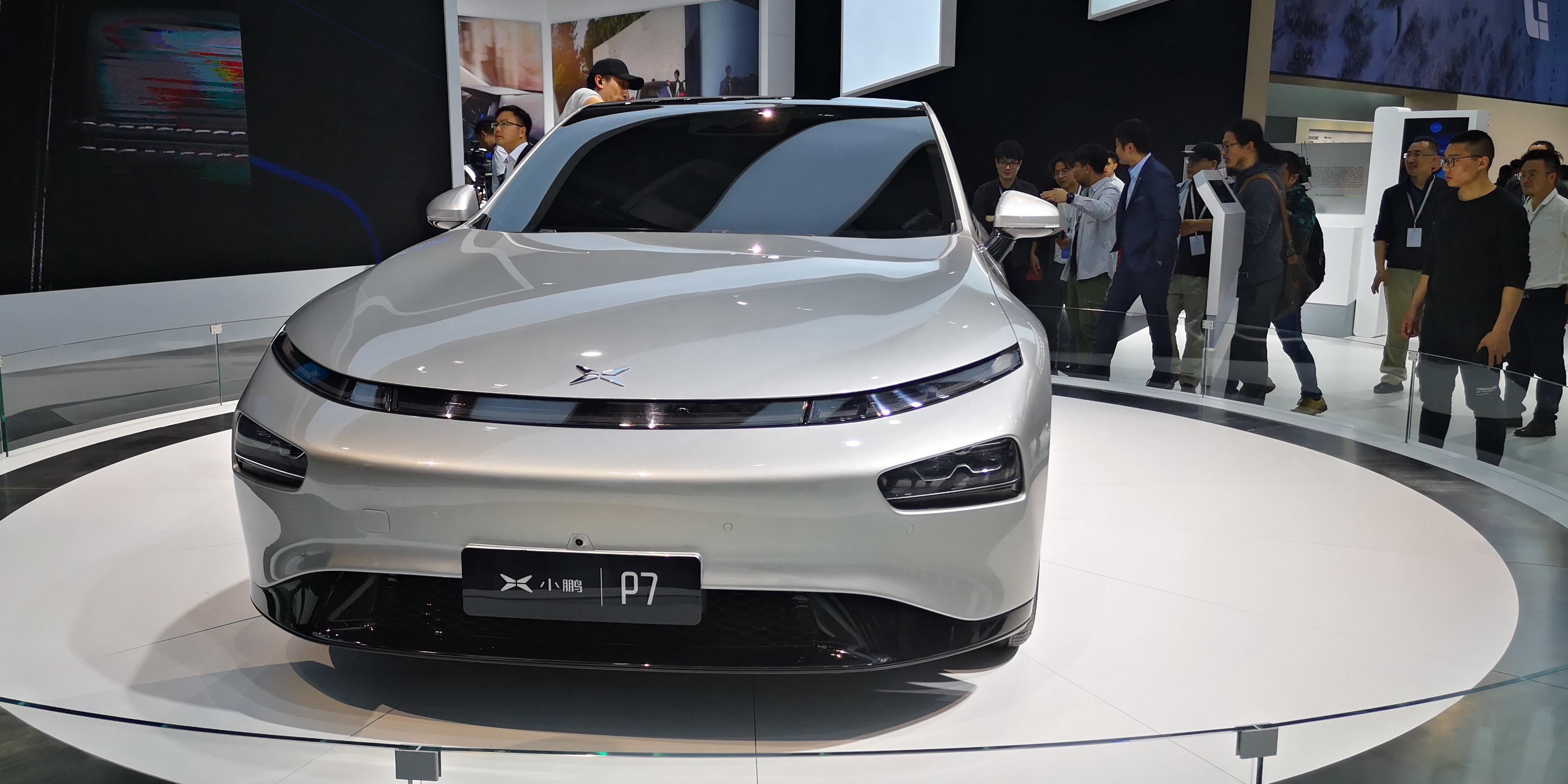 Xiaopeng P7 4 Wheel Electric Vehicles 480km Electric Adult Car CCC Certificated
