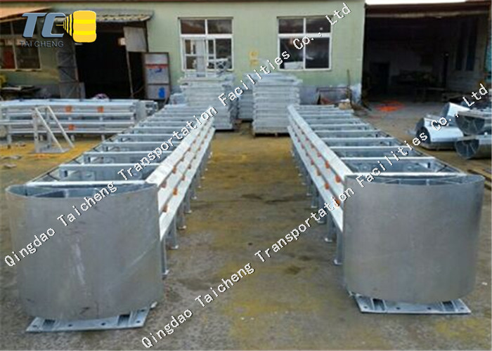 Traffic Safety Crash Cushion Anti Collision Steel Barrier for Sale Crash Cushion Attenuator