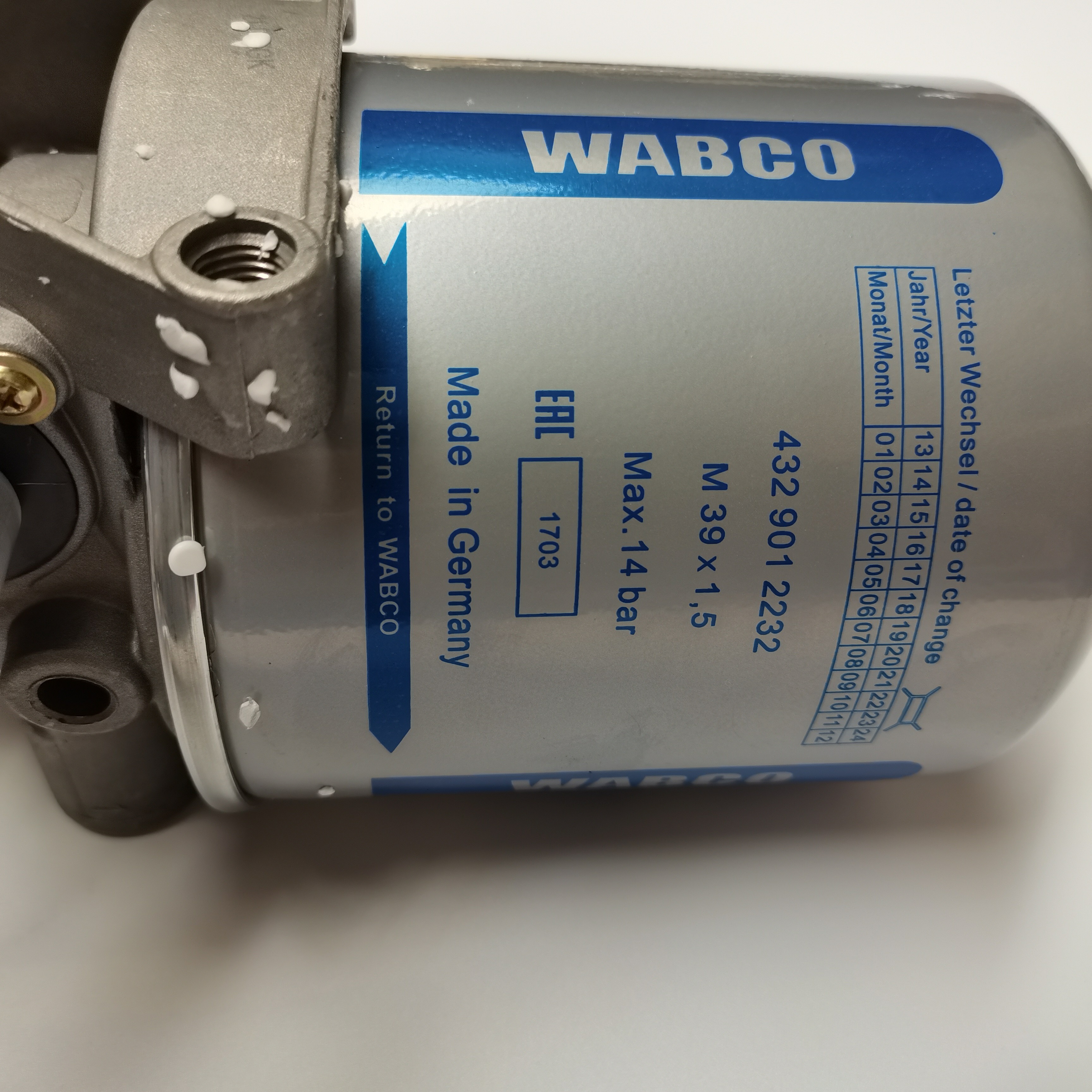 Sinotruck Truck Spare Part Air System Protector Original WABCO Cartridge Air System Protector For Heavy Duty Truck