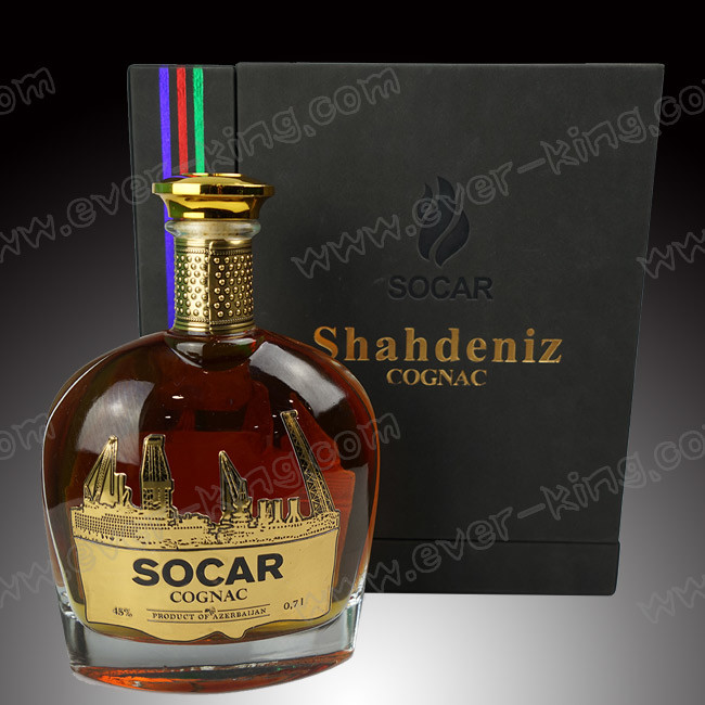 Custom Rigid Cardboard Liquor Packaging Boxes Cognac Wine Paper Gift Box