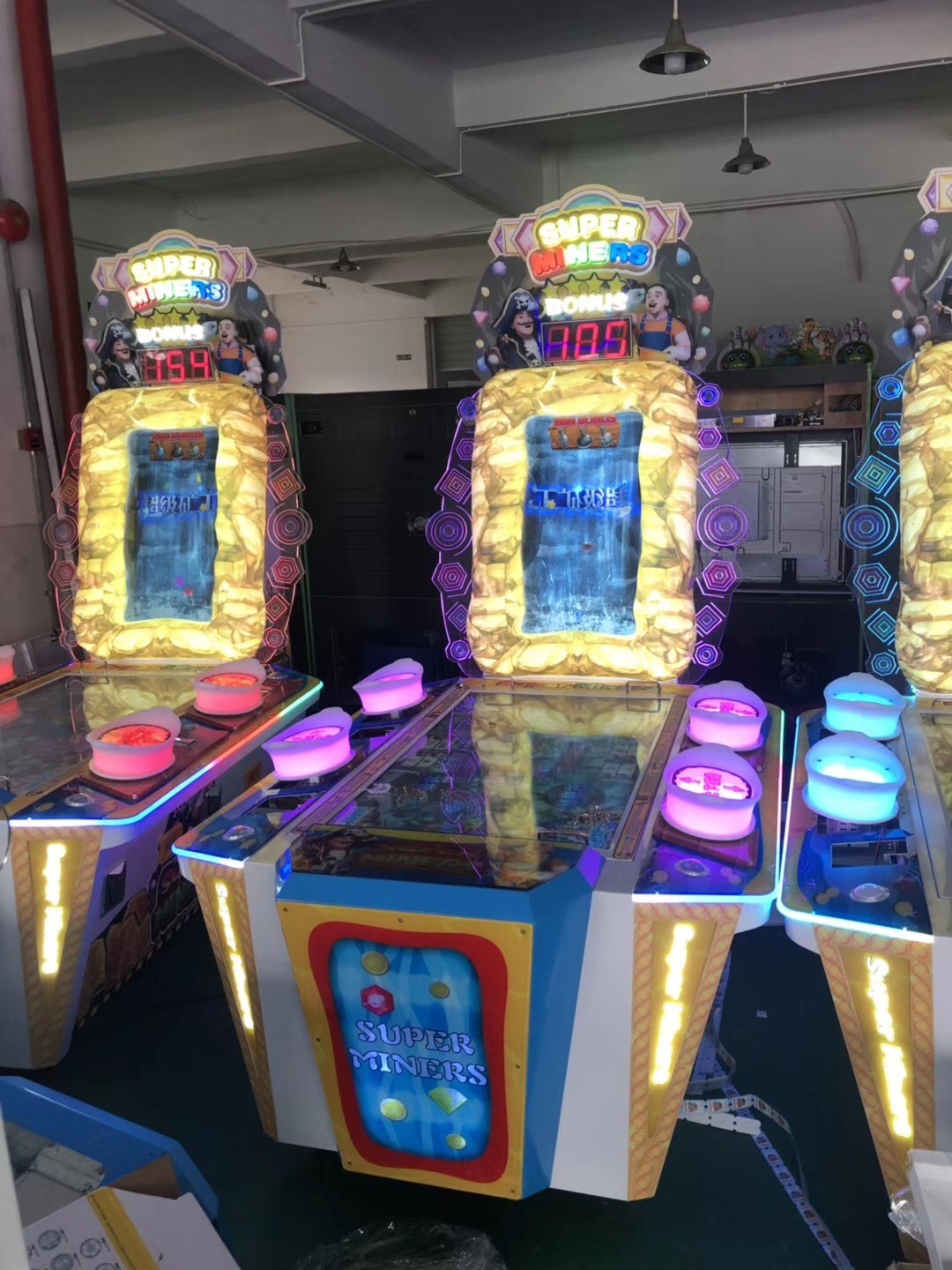Entertainment Coin Lottery Ticket Game Machine For Sale