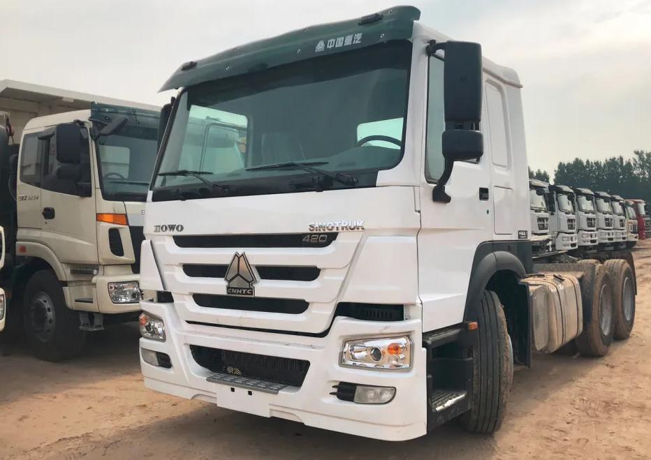 China Sinotruk Truck Head Tractor Truck Tow 6*4