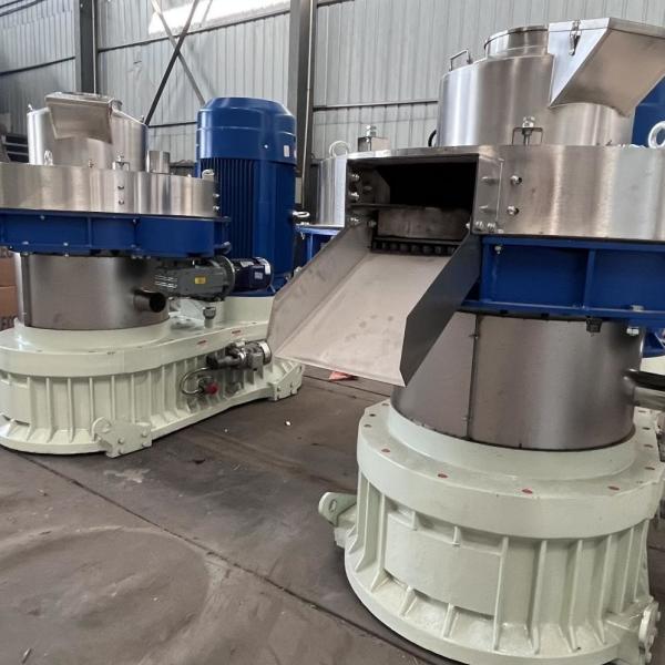 XGJ560 132KW Pellet Mill Mustard Husk / Bagasse / Straw / Pellet Press