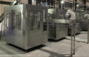 China 1000BPH Automatic Carbonated Drink Filling Machine Bottle Liquid Filling Machine on sale