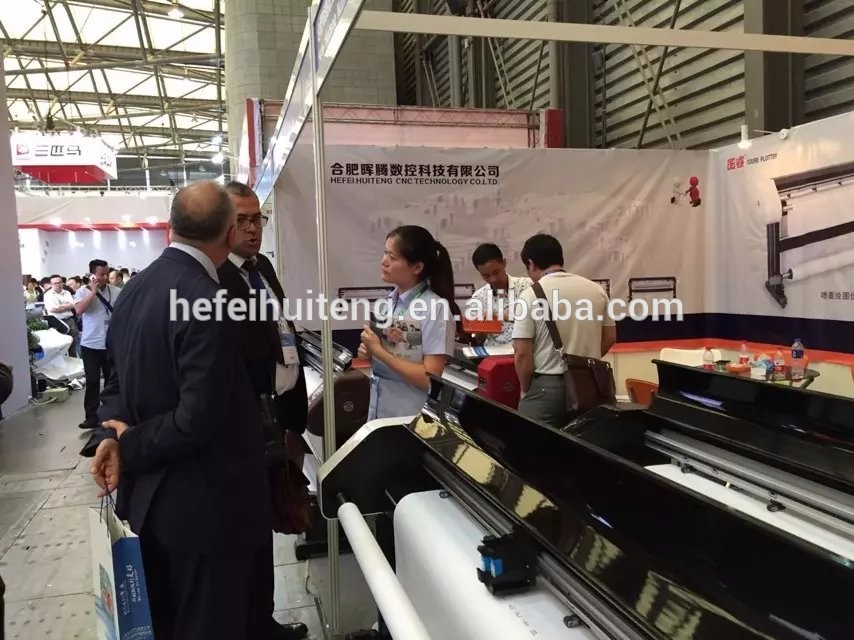 High Speed Cutting Plotter Machine 1 - 4MB Cache Capacity Stepping Motor Driven
