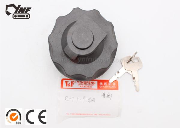 Grey Excavator Spare Parts YNF02221 Hyundai Diesel Fuel Tank Cap R60 55-7 80-7