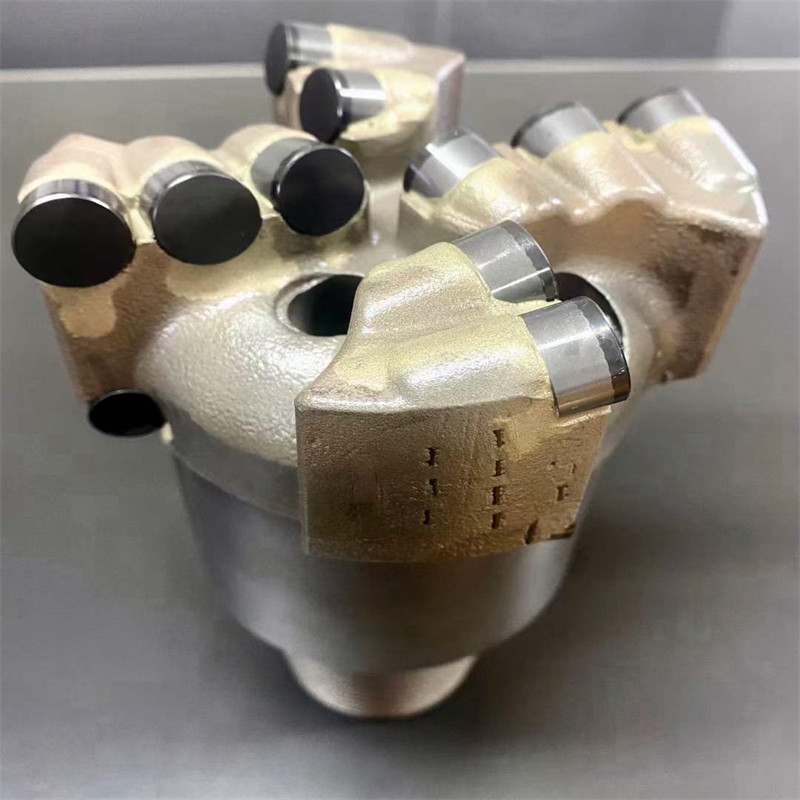 Tungsten Carbide Arc PDC Drag Bit Flat Head Type Matrix Drill Bit