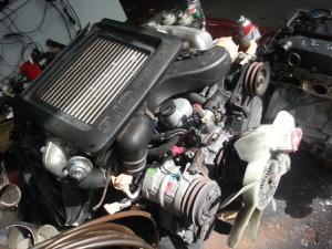 Quality Used Hino Truck Accessories J08C H06C H07C H07D EH700 EF550 Engine assy Usado J08C Motor wholesale