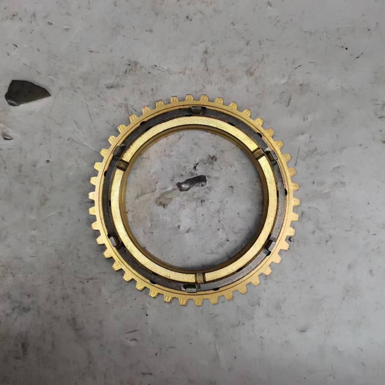F3000 Synchronizer Ring for Shaanxi Truck Transmission 1st and 2nd Gear 33368-35030