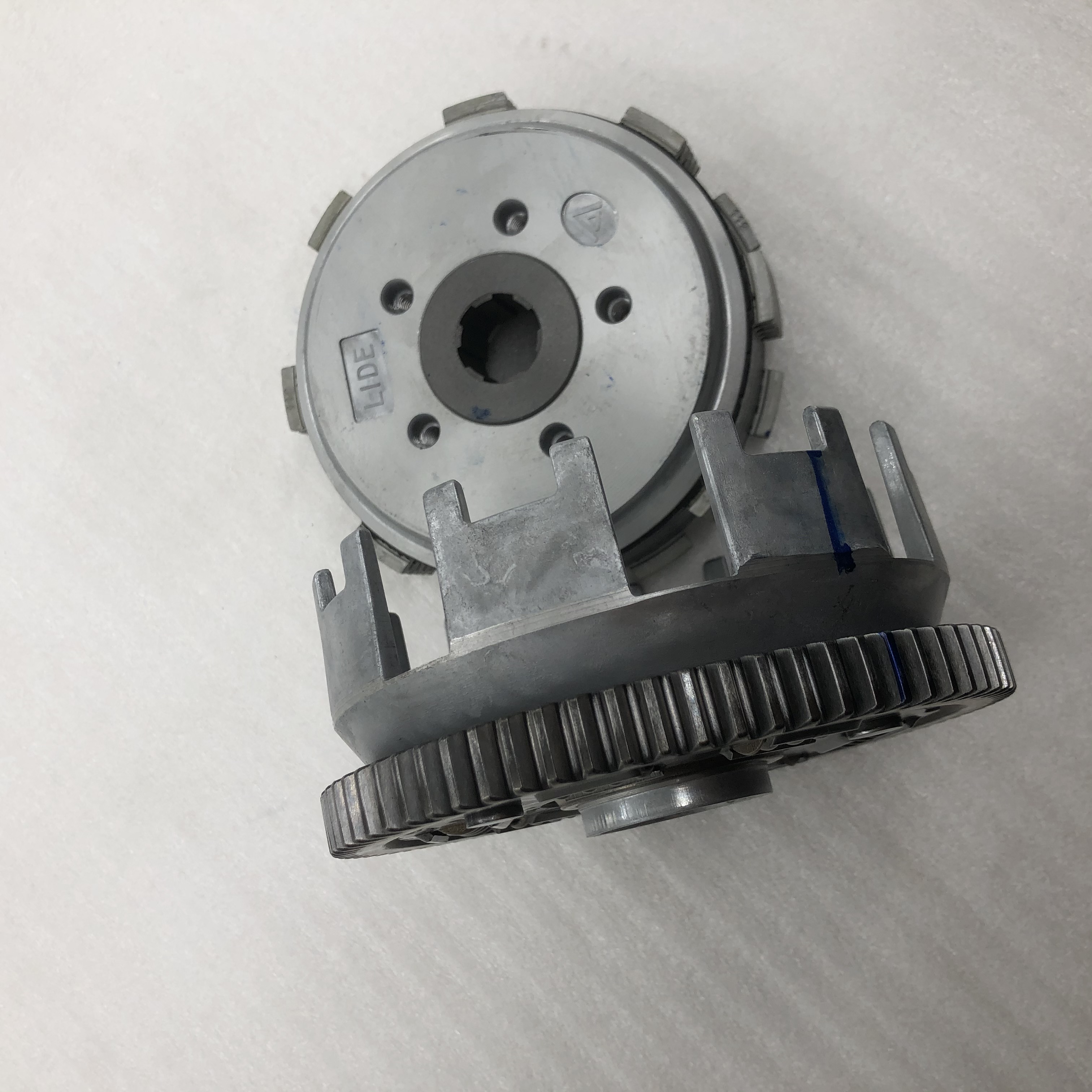 Guaranteed Clutch Assembly for Lifan 200cc Water-Cooled Engine from Dayang Tricycle