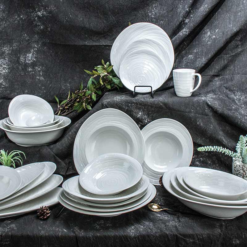 DINNER SET