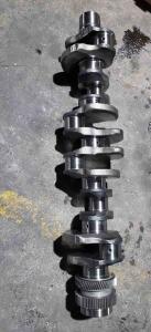 Quality Me120533 Mitsubishi Engine Crankshaft Model 6d40 Material Casting wholesale