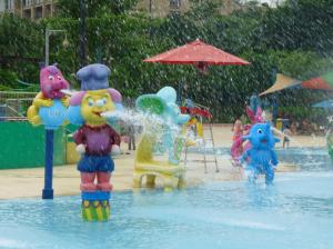 Quality Funny Kids Water Playground Multi Color Cartoon Man Splash Water Pool Toys wholesale