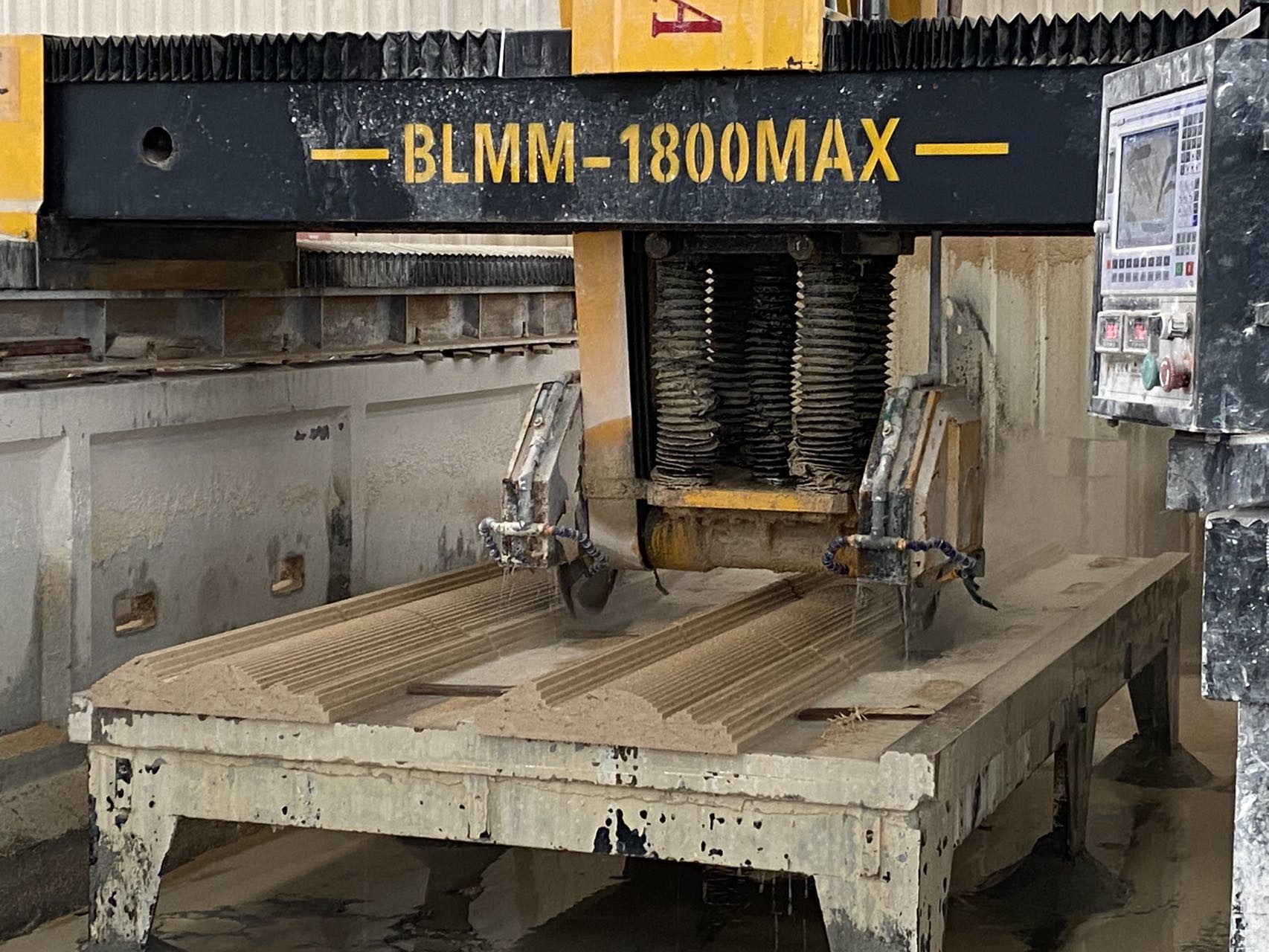 High-Performance Dual Beam Bridge Type Linear Cutting And Milling for Large-Scale Special-Shaped Fabrication