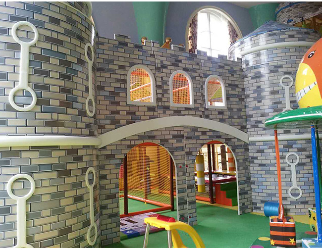 LLDPE Children'S Indoor Gym Equipment , Toddler Soft Play Area Ball Pool Slide