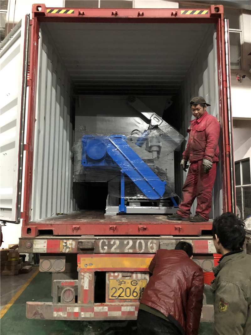 Timber Foam Plastic Recycling Shredder Machine PVC Plastic Bumper Shredder