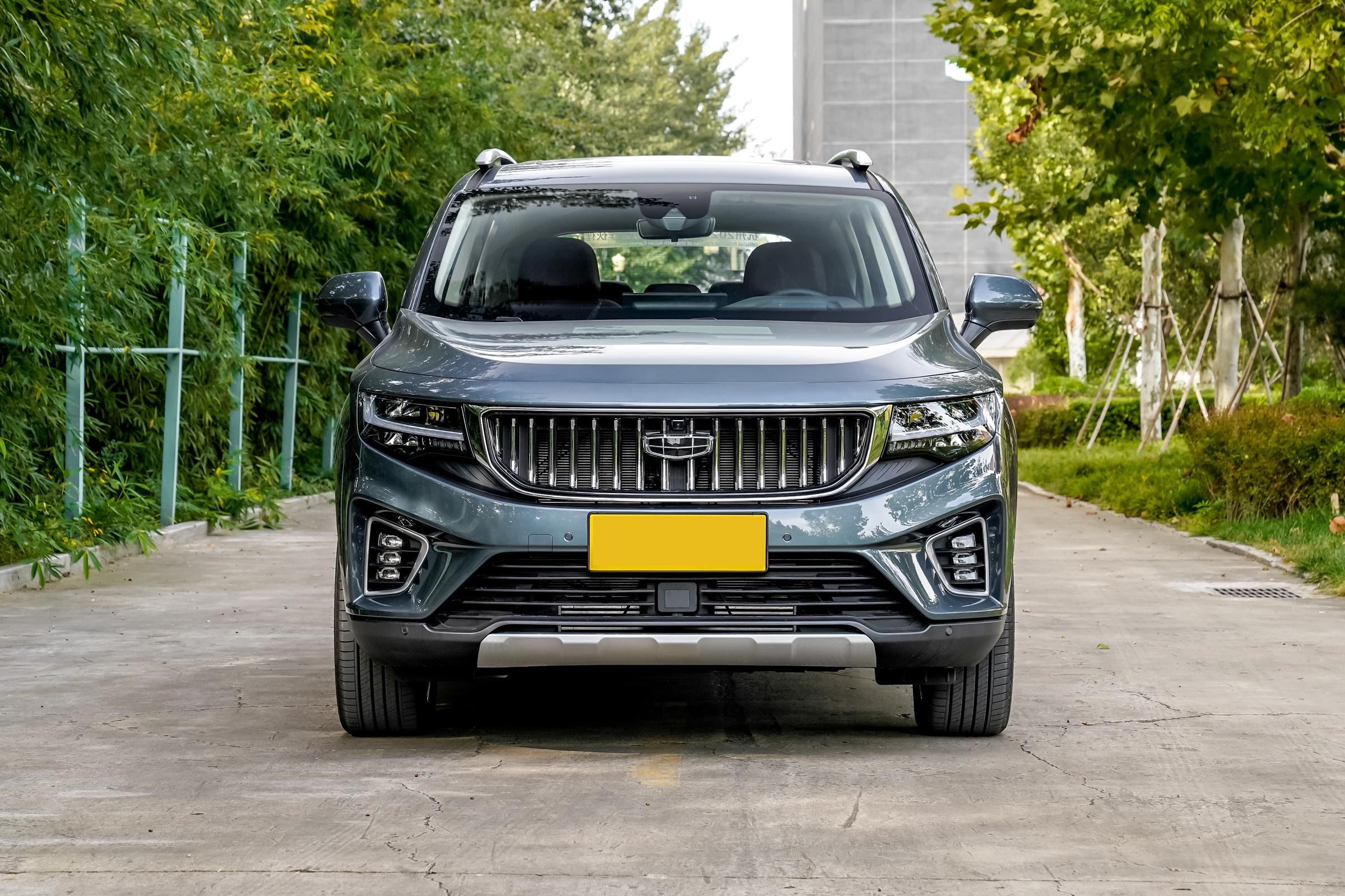 2023 Geely Haoyue SUV 2.0T 218Ps L4 DCT 7 Leather Seats Rear Camera Gas/Petrol Model Okavango L With DCT Transmission